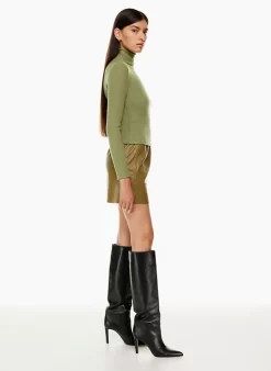 Traverse Turtleneck -Fashion Women Shop f22 00 a01 80076 27357 on d