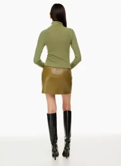 Traverse Turtleneck -Fashion Women Shop f22 00 a01 80076 27357 on e