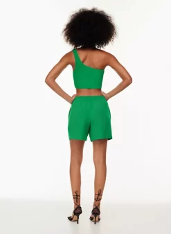 Deakins 5 Short -Fashion Women Shop f22 01 a26 98742 22520 on e