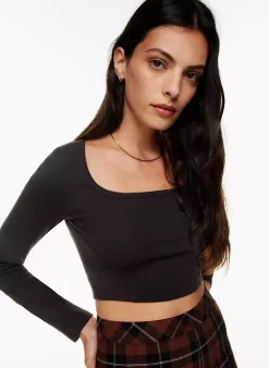 Garret Longsleeve -Fashion Women Shop f22 02 a01 100810 1274 on c