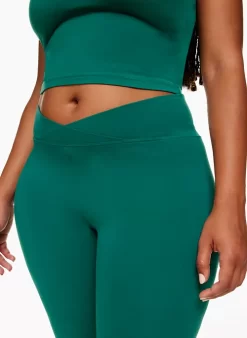 Chill Hot Cross Hi-rise Legging -Fashion Women Shop f22 03 a06 100890 27377 on d