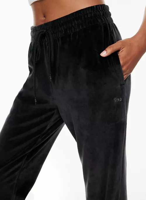 Montcalm Velour Jogger 5 Montcalm Velour Jogger - Image 3