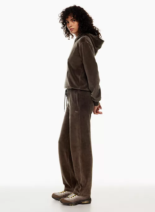 Relaxed Velour Sweatpant 6 Relaxed Velour Sweatpant - Image 4