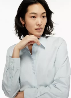 Essential Classic Shirt 13 Essential Classic Shirt -Fashion Women Shop s22 01 a02 98538 23837 on e