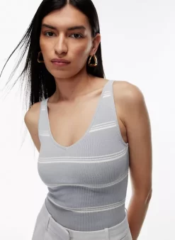 Double V Tank -Fashion Women Shop s22 01 a03 99216 26666 on c