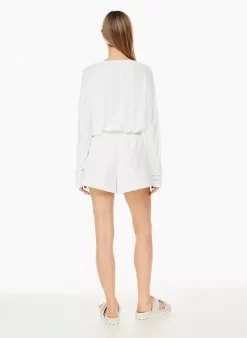 Foundation Crew Longsleeve 13 Foundation Crew Longsleeve -Fashion Women Shop s23 00 a01 82993 1275 on e