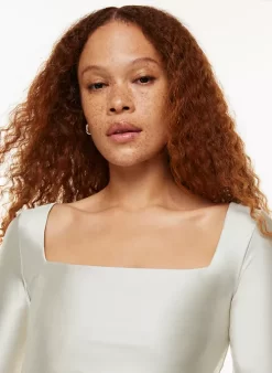 Satinette Squareneck Longsleeve Bodysuit -Fashion Women Shop s23 01 a01 105118 15104 on c