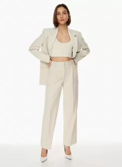 Sculpt Knit Scoopneck Cropped Tank 11 Sculpt Knit Scoopneck Cropped Tank -Fashion Women Shop s23 01 a03 100345 15104 on c